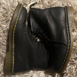 Men’s Dr. Martens size 12